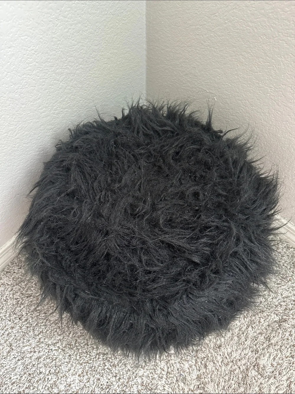 N/A fluffy 15”